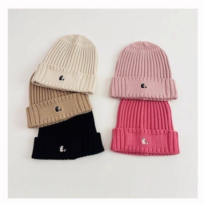 Шапка детская. Много расцветок