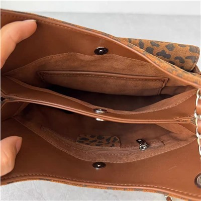 Замшевая женская сумка