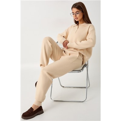 Костюм вязаный теплый с брюками и кофтой #4