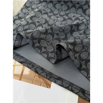 Футболка просто с монограммой    КОУ*Ч