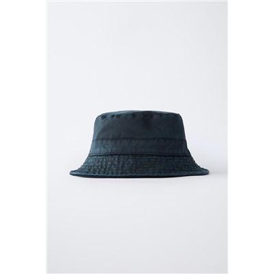 REVERSIBLE WAXED BUCKET HAT