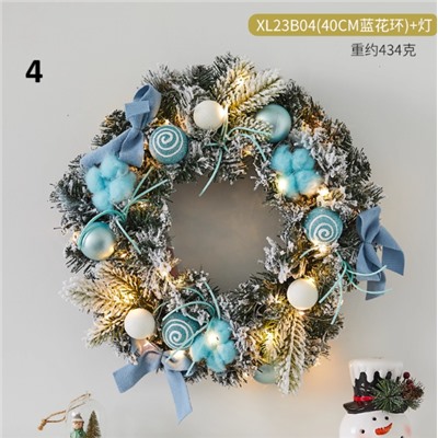 Венок с подсветкой. Украшение на дверь