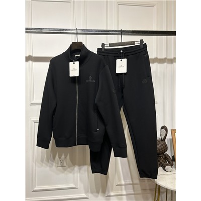 Костюм. Mon  L ширина плеч 46 обхват груди 110 длина 69 длина рукава 63 L обхват талии 74 длина брюк 99