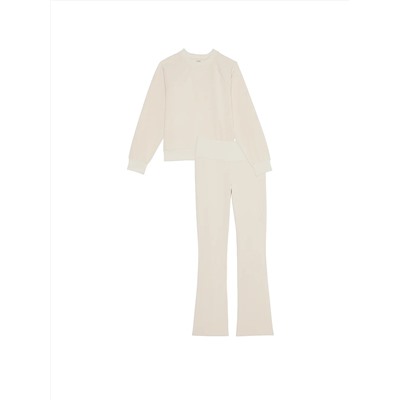 VSX Winter Featherweight Knit 2-Piece Lounge Set