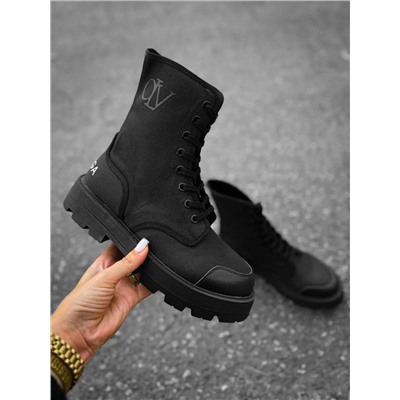 Женские ботинки