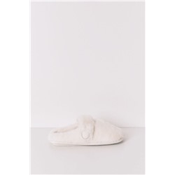 Zapatillas casa mercedita pelo blancas