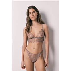 Braga brasileña tira encaje marrón