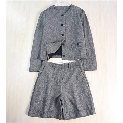 Модный деловой костюм АЙСИК*Л