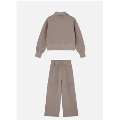 Спортивный костюм для девочек. Экспорт