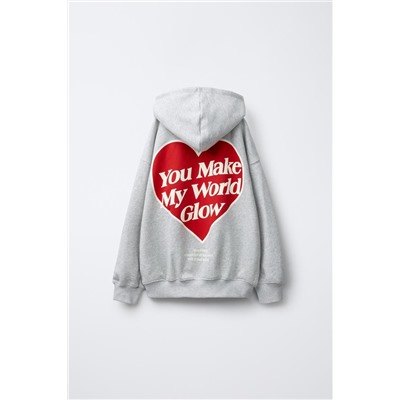 HEART PRINT SWEATSHIRT