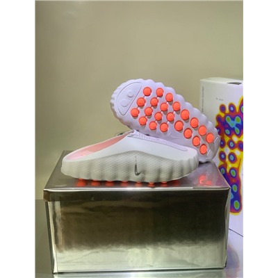 Самые популярный запрос последних пары месяцев -   шлепки НАЙ*К (3 цвета)