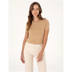Kum Regular Fit Crop Tişört
