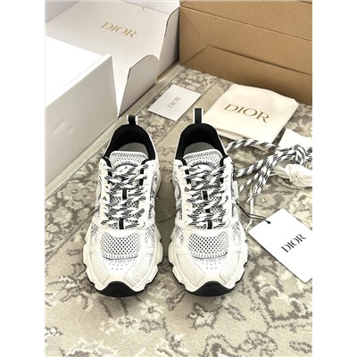 Кроссовки    качество  топ