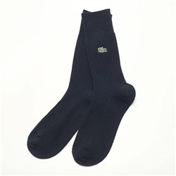 Lacost*e высокие хлопковые носки, экспорт. Цена набора на оф сайте  25 $  Начало продаж 26.12 в 5:00