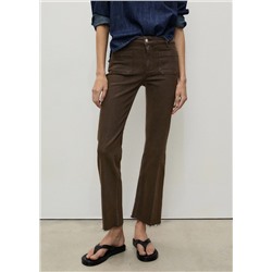 Jeans flare crop bolsillos