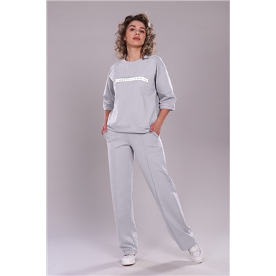 Спортивный костюм с брюками и кофтой 310