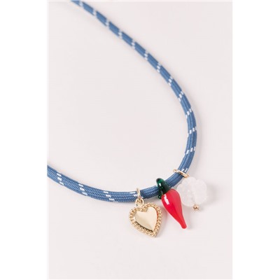 Collar cuentas chili, corazón y flor