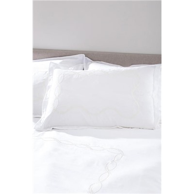 Marguerite King Size Nakışlı Nevresim Takımı - Saten