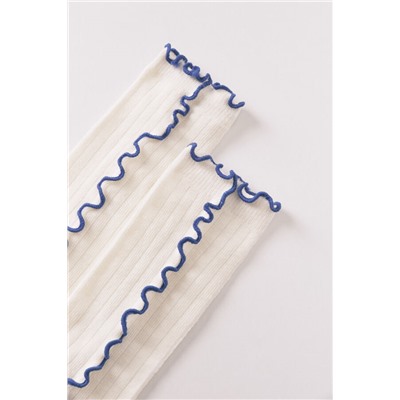 Calcetines largos blancos hilo contraste