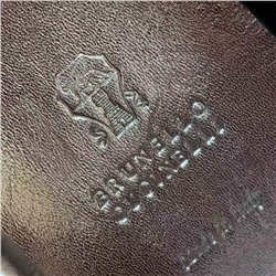 Брунелл* Кучинелл*】повседневные кроссовки. Верх выполнен из импортной воловьей и воловьей кожи. Аксессуары-цепочки из бисера ручной работы! Внутренняя набивка из саржевого хлопка высокой плотности и оригинальная формованная подошва!