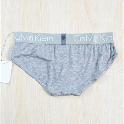 Женские трусы  Calvi*n Klei*n