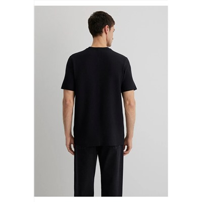 Mavi Dokulu Siyah Basic Tişört Regular Fit / Normal Kesim 0610277-900