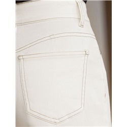 Джинсы-трубы с контрастной строчкой