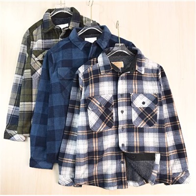 Мужская рубашка с длинными рукавами