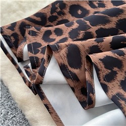 Юбка с леопардовым принтом из плотного атласа