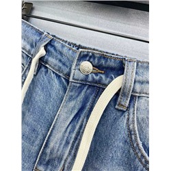 Женские джинсы на резинке со шнурком