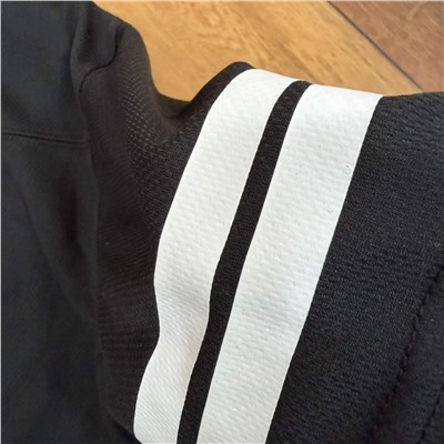 Детская спортивный быстросохнущая футболка  H*M 🖤  Состав: 100% полиэстер