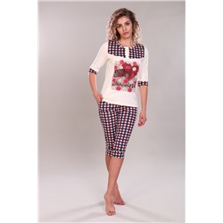 Костюм женский с бриджами и футболкой 81