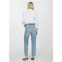 Jeans rectos costuras adelantadas