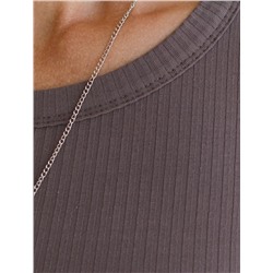 Футболка из трикотажа в широкий рубчик