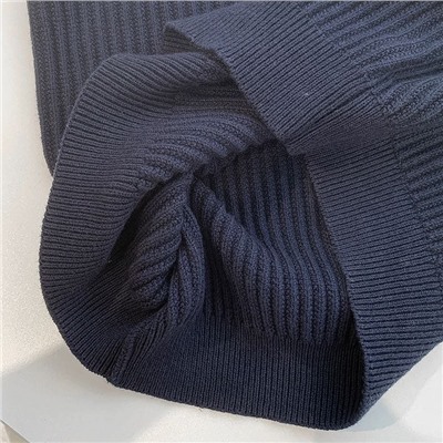 Мужской свитер крупной вязки от премиального скандинавского бренда  Thes*e glor*y day*s