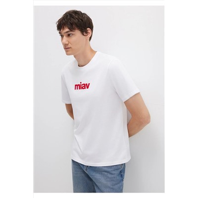 Mavi Kırmızı Miav Baskılı Beyaz Tişört Regular Fit / Normal Kesim 067153-622
