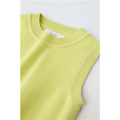 SLEEVELESS KNIT TOP