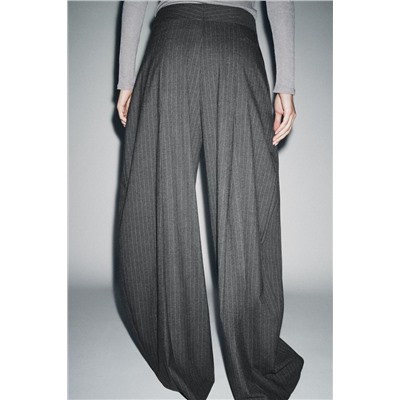 PANTALÓN RAYA DIPLOMÁTICA PINZAS ZW COLLECTION