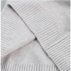 Женский вязаный свитер