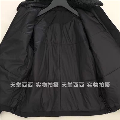 Теплая куртка со съёмным меховым воротником унисекс в стиле Uniql*o