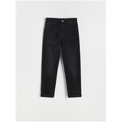 Джинсы бойфренда