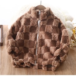 Пушистая кофта.