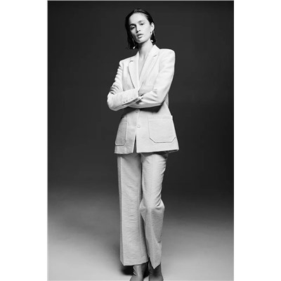 Жакет женский H&*M из фактурной ткани на подкладе с накладными карманами