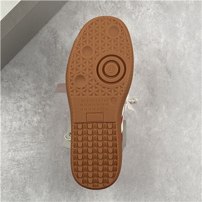 Немецкая спортивная обувь GG-C*C с кружевным и жемчужным бантом