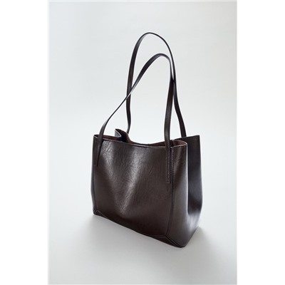 TOTE BAG WITH DETAILS