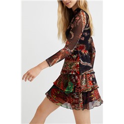 Vestido corto volantes