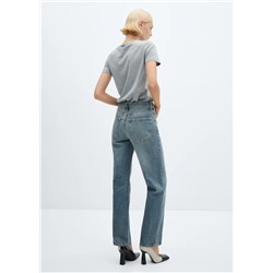 Jeans rectos tiro medio