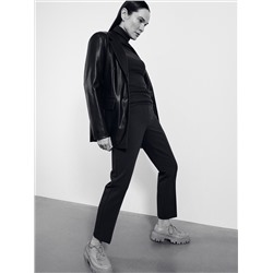 Elegante Hose mit Bügelfalte