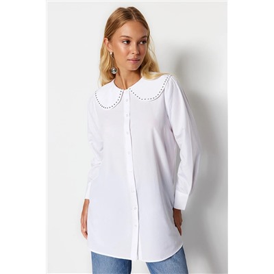 TRENDYOL MODEST Beyaz Taş Detaylı Pamuklu Dokuma Gömlek TCTAW24TG00025