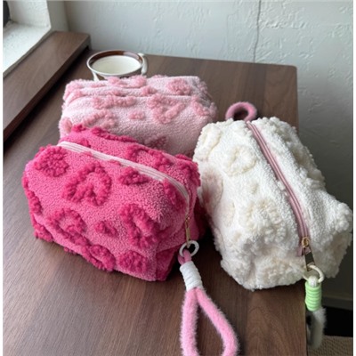 Косметичка для девочек